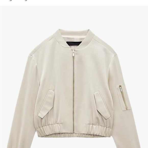 SATIN EFFECT BOMBER JACKET
Small - Picture 4 of 6